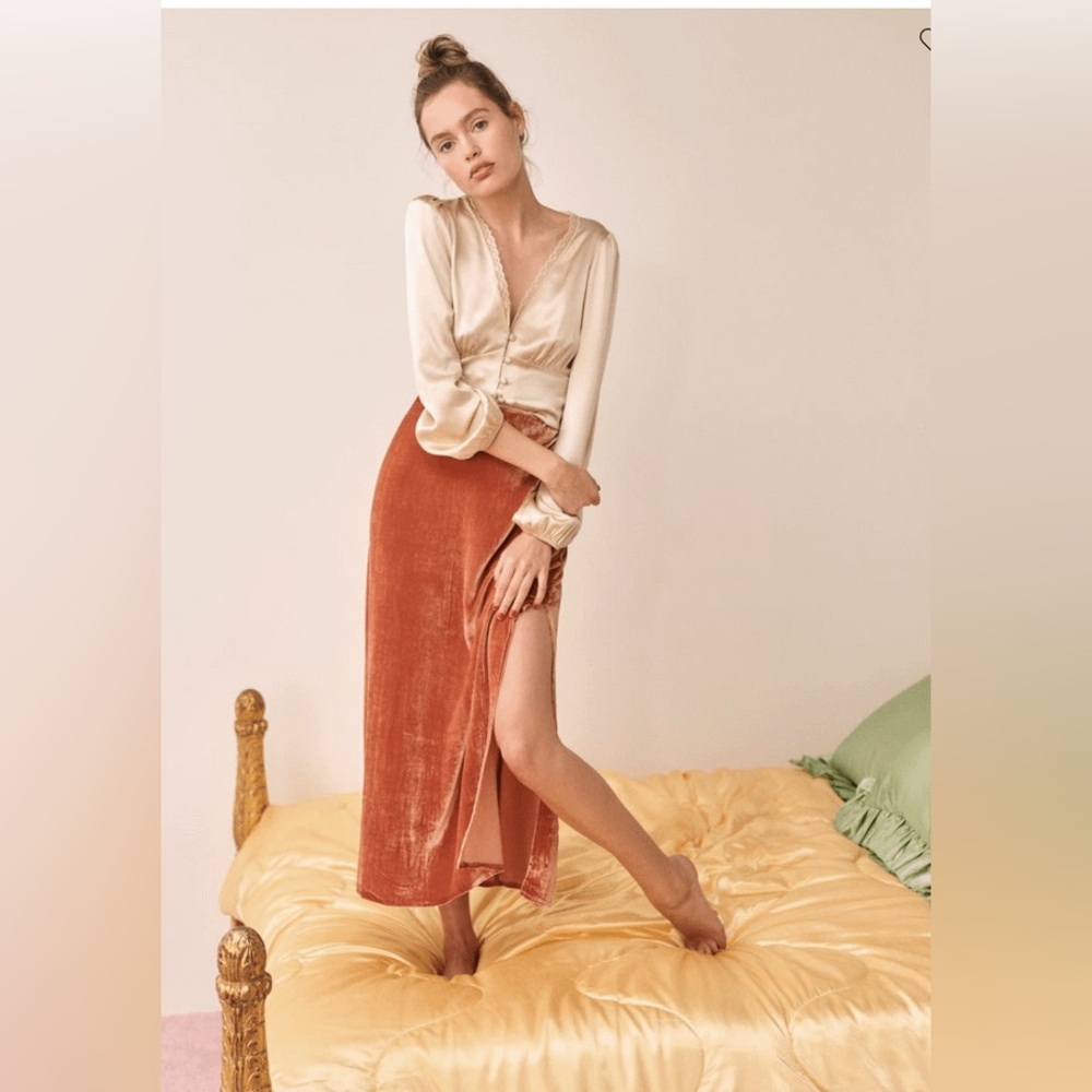 ♥️Sold ♥️ Reformation | Baylee Skirt in Salmon